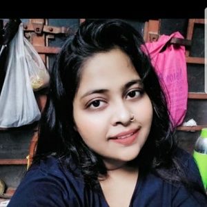 Meet your Posher, Urmi